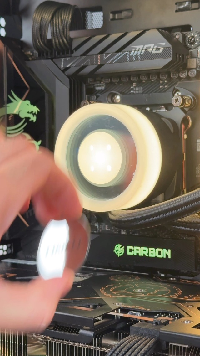 Amazon.com: Lian Li GA II LITE 240mm AIO Liquid CPU Cooler | 2 x